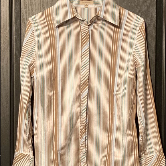 Authentic BURBERRY long sleeves - Picture 1 of 8